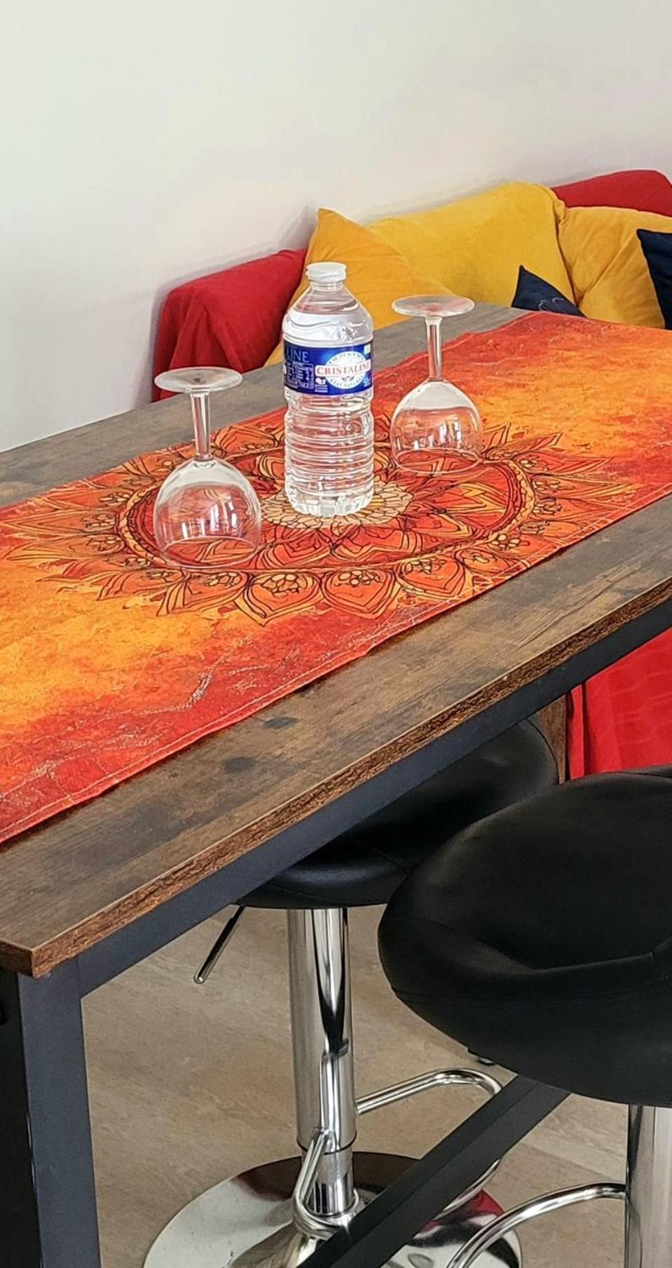 Les Volets Bleus - Refaits à neuf, deux appartements et un studio, Jardin Bourges Esterno foto